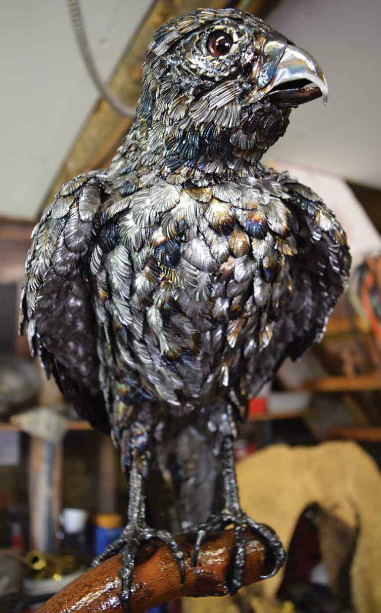 全球钣金新闻-金属制造狂：焊工制作动物的金属钣金-开云手机站登录入口-开云(中国)