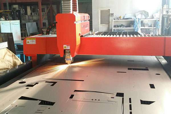 使用激光切割机精密度明显提升-开云手机站登录入口-开云(中国)